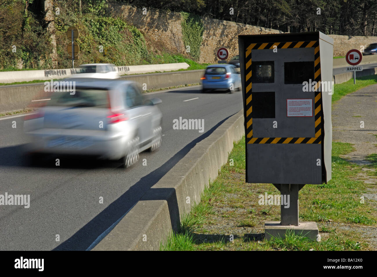 Speeding camera france hires stock photography and images Alamy