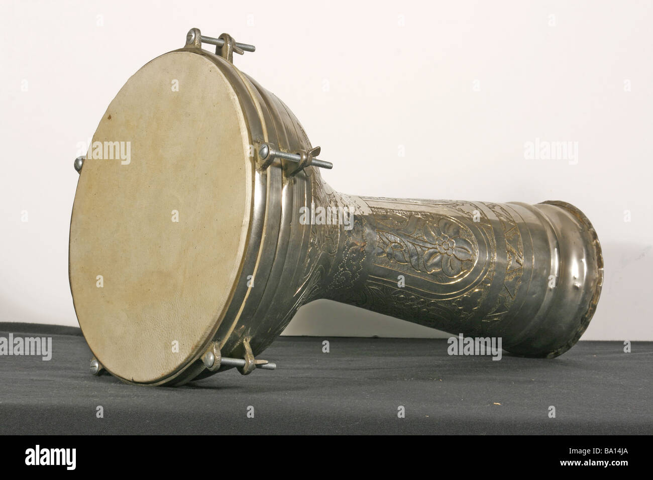 Lebanese drum hires stock photography and images Alamy