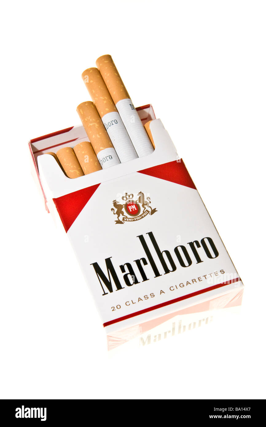 Imported cigarettes hires stock photography and images Alamy
