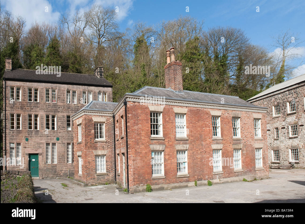 Three storey workshop and "Counting House" at "Arkwrights Mill" at Cromford, Derbyshire,  England, "Great Britain", Stock Photo