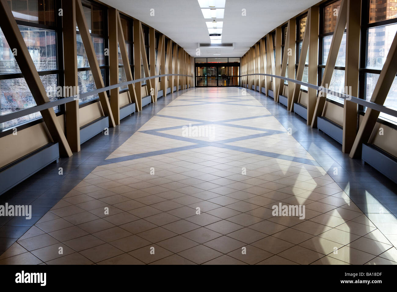 Indoor pedestrian bridge hi-res stock photography and images - Alamy