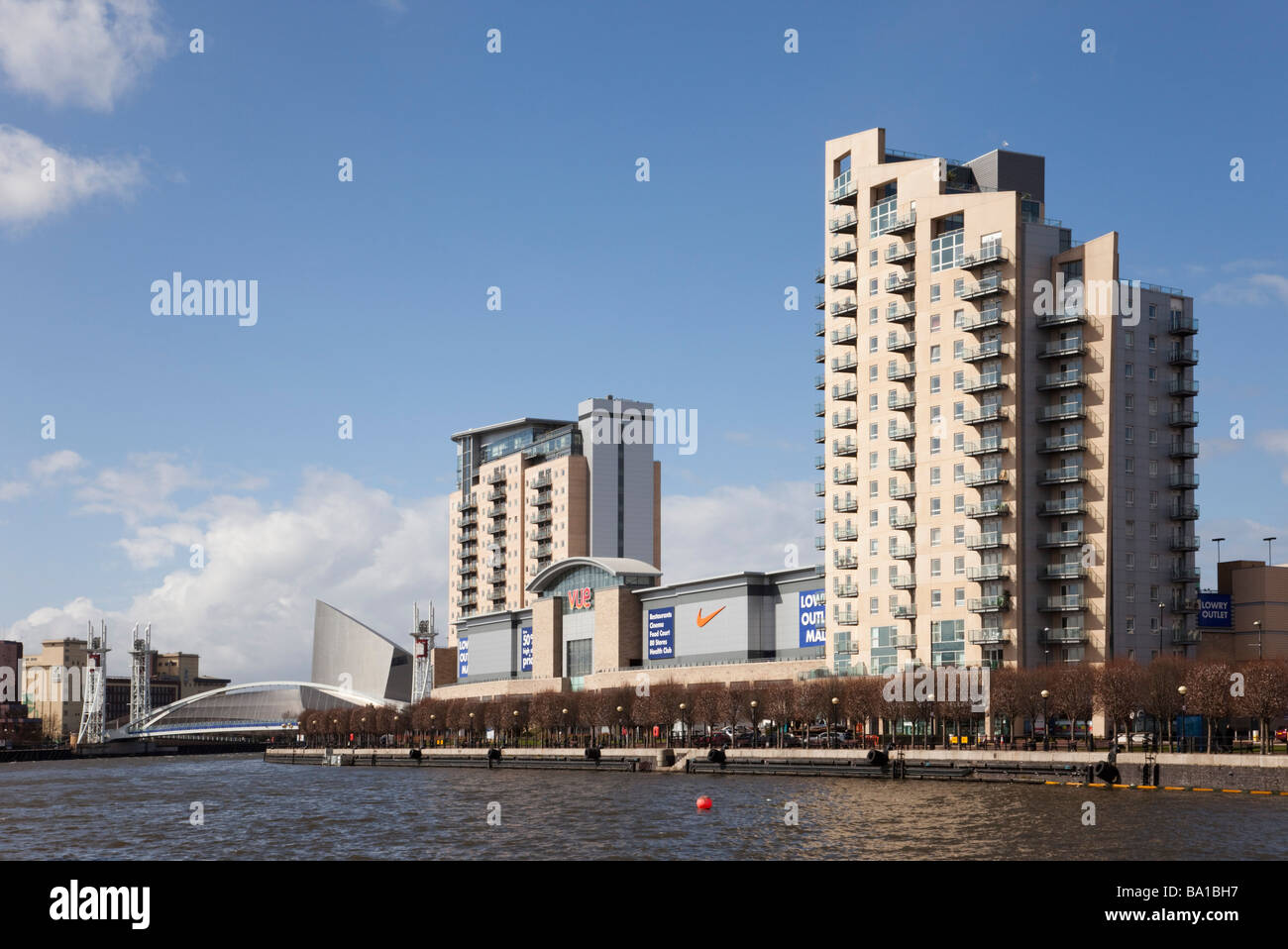 Lowry Outlet Mall shopping centre and residential apartments on Salford