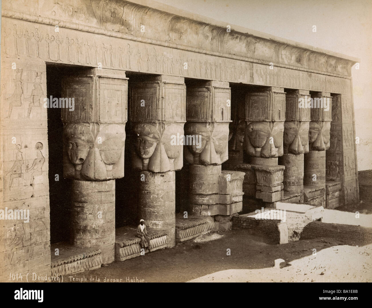 Dendera temple hi-res stock photography and images - Alamy