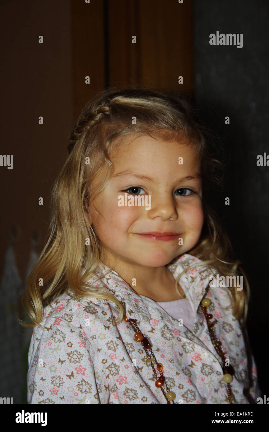 portrait of a young girl Stock Photo - Alamy