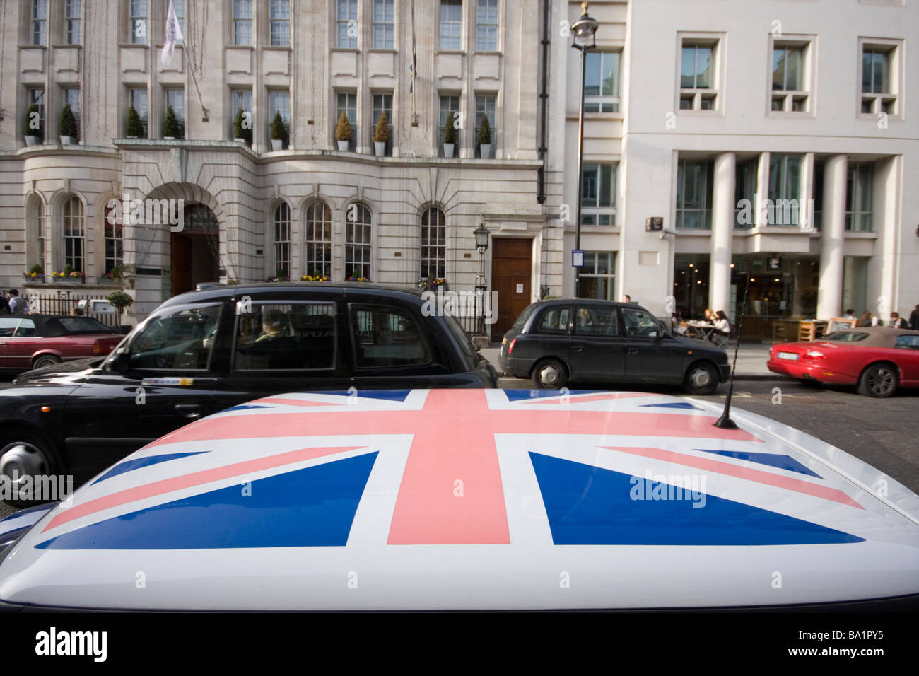 Union Jack on car roof Stock Photo Alamy