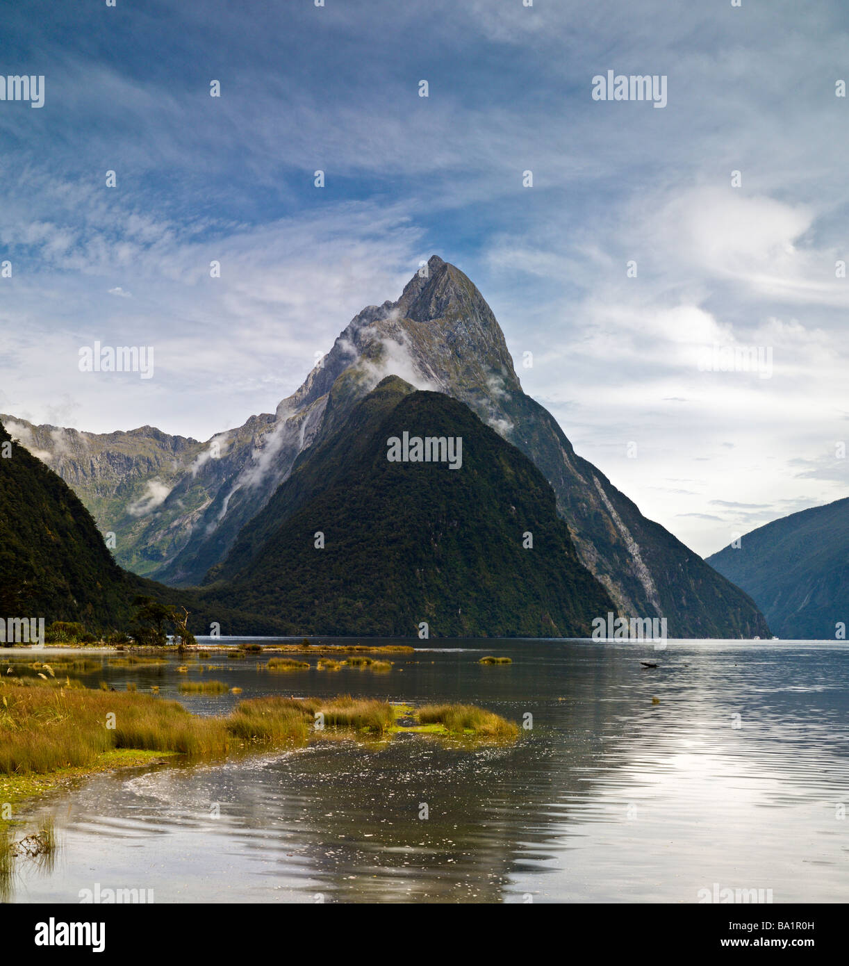 mitre-peak-milford-sound-hi-res-stock-photography-and-images-alamy