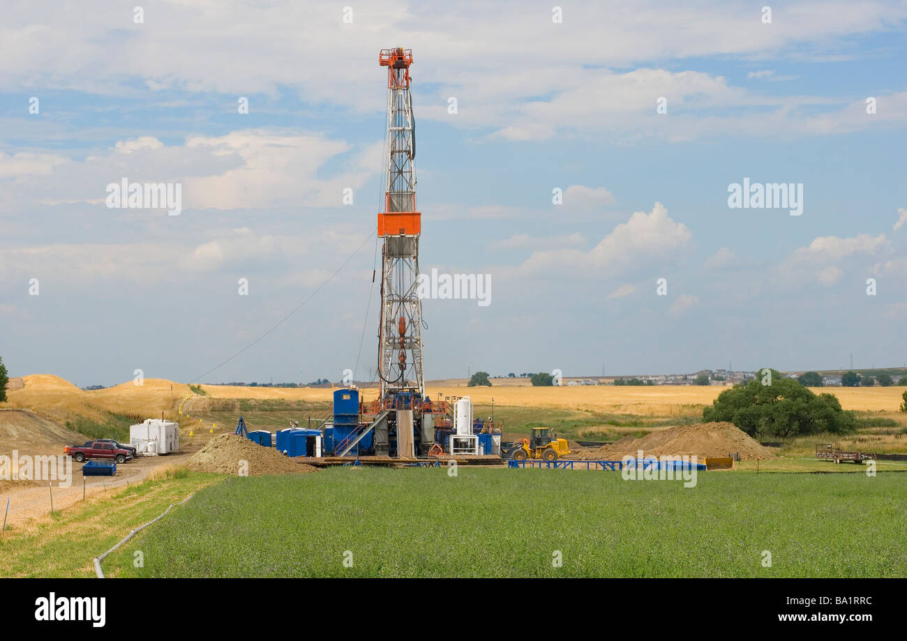 Drilling for natural gas near Erie Colorado Stock Photo