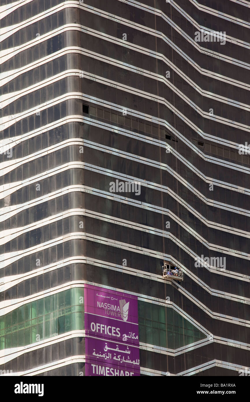 Luxury apartment and office tower hi-res stock photography and images ...