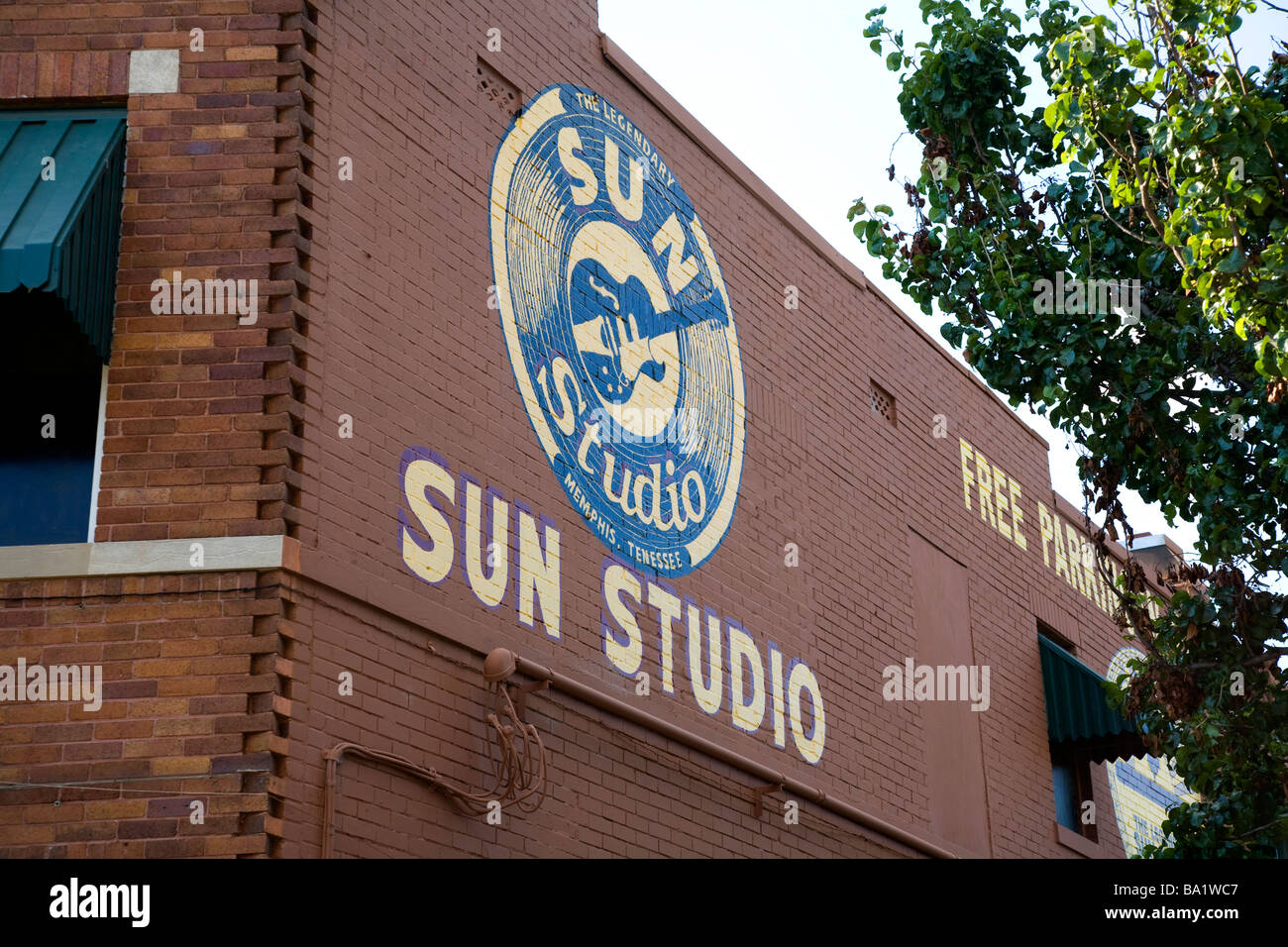 Sun Studio sign painted on wall of the Sun Recording Studios in Memphis. Home of Elvis and birth place of Rock and Roll Stock Photo