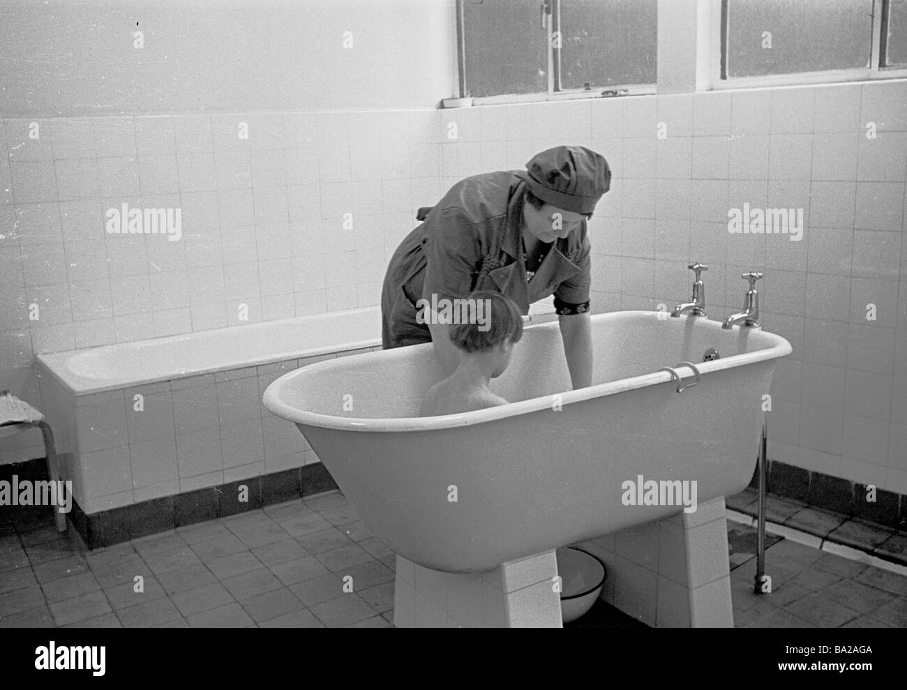 1950s nurse uk hi-res stock photography and images - Alamy