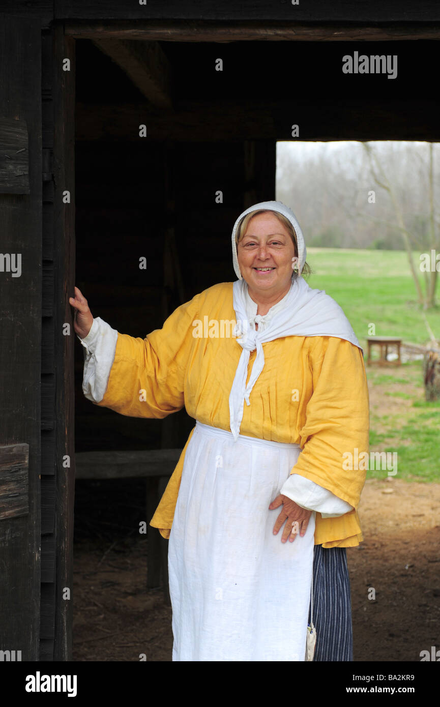 USA Maryland historic St Marys City MD first capitol colonial village woman dressed in colonial costume Stock Photo