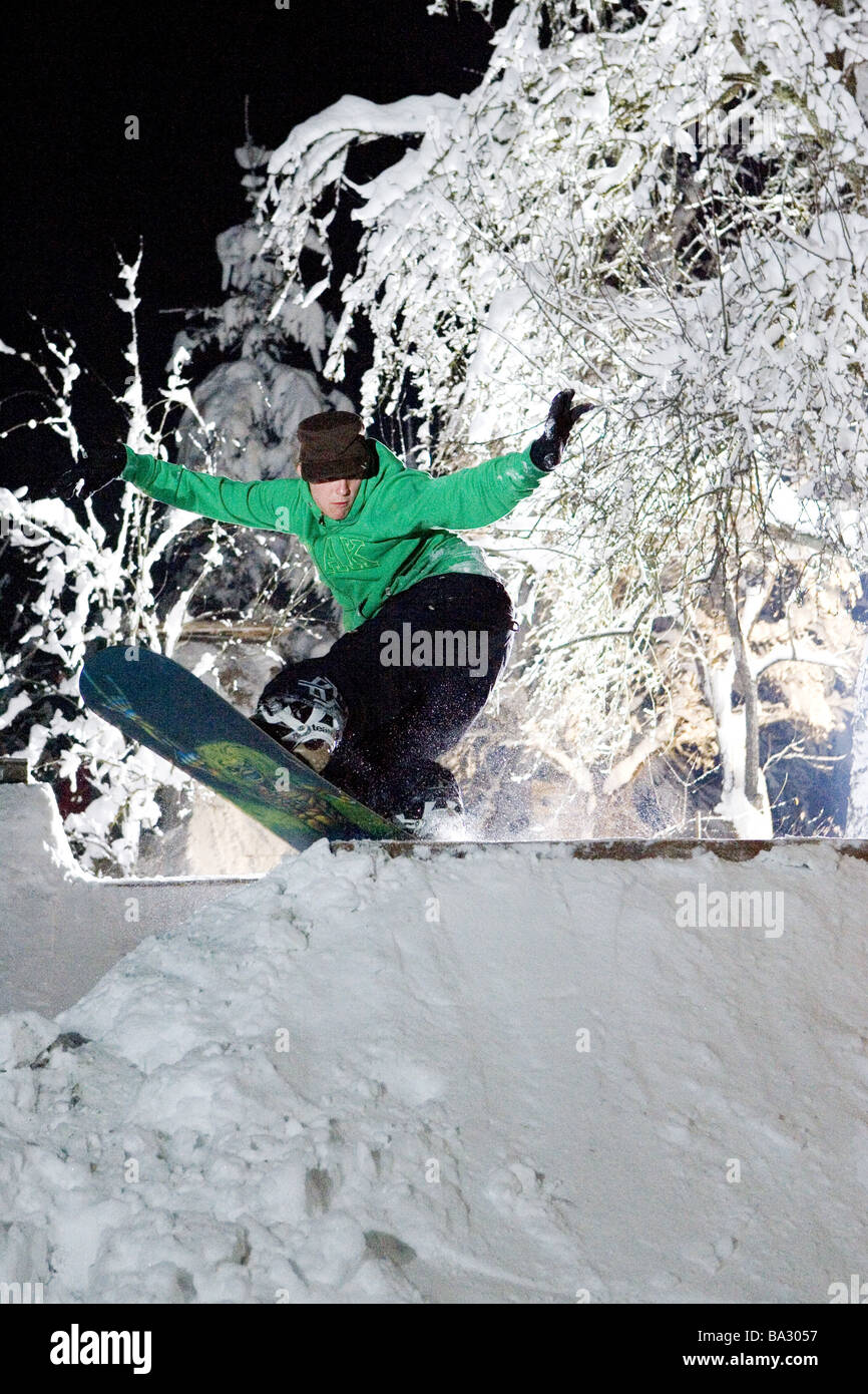 Moritz Liebig Profisnowboarder personality-rights Funpark heeds scab Snowboarder evening man young Snowboard Snowboarden Action Stock Photo