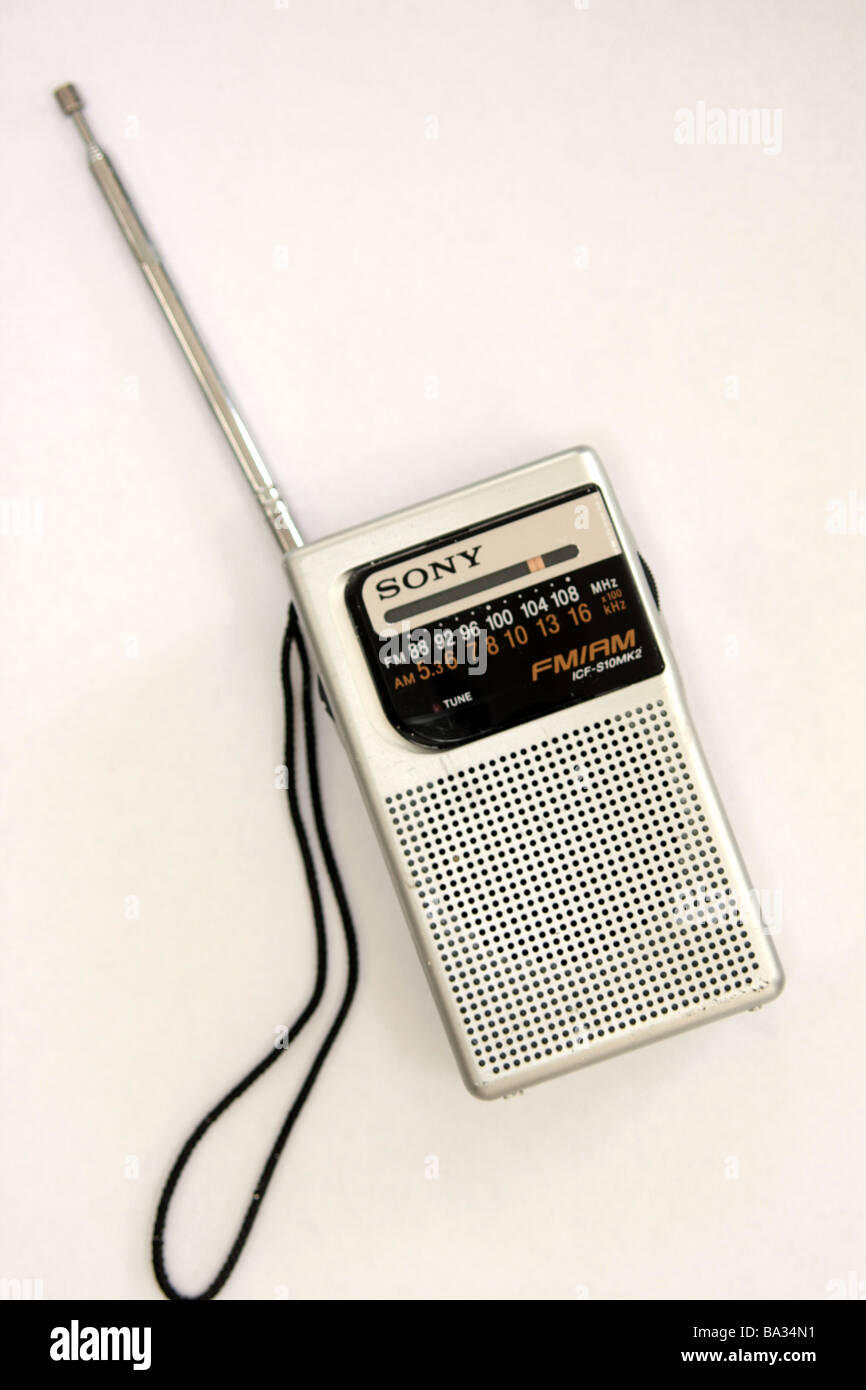 1995 HISTORICAL SONY DIGITAL PORTABLE MULTI WAVELENGTH RADIO (©SONY CORP  1994 Stock Photo - Alamy