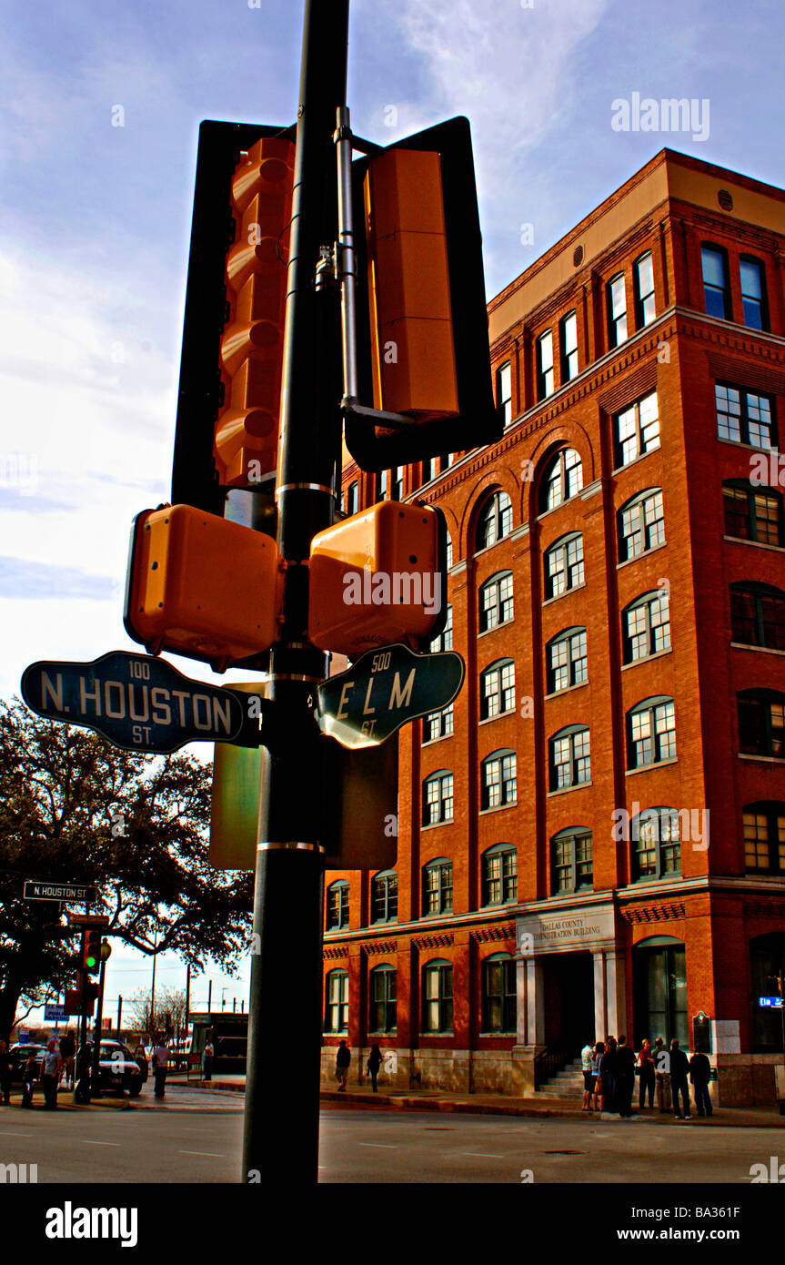 Sixth Floor museum at the infamous, Dealy Plaza in downtown Dallas, where JFK was assasinated. Stock Photo