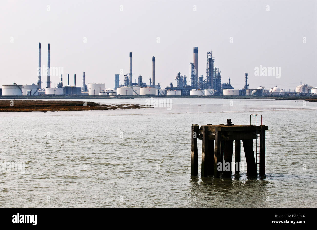 The Coryton Oil Refinery in Essex Stock Photo Alamy