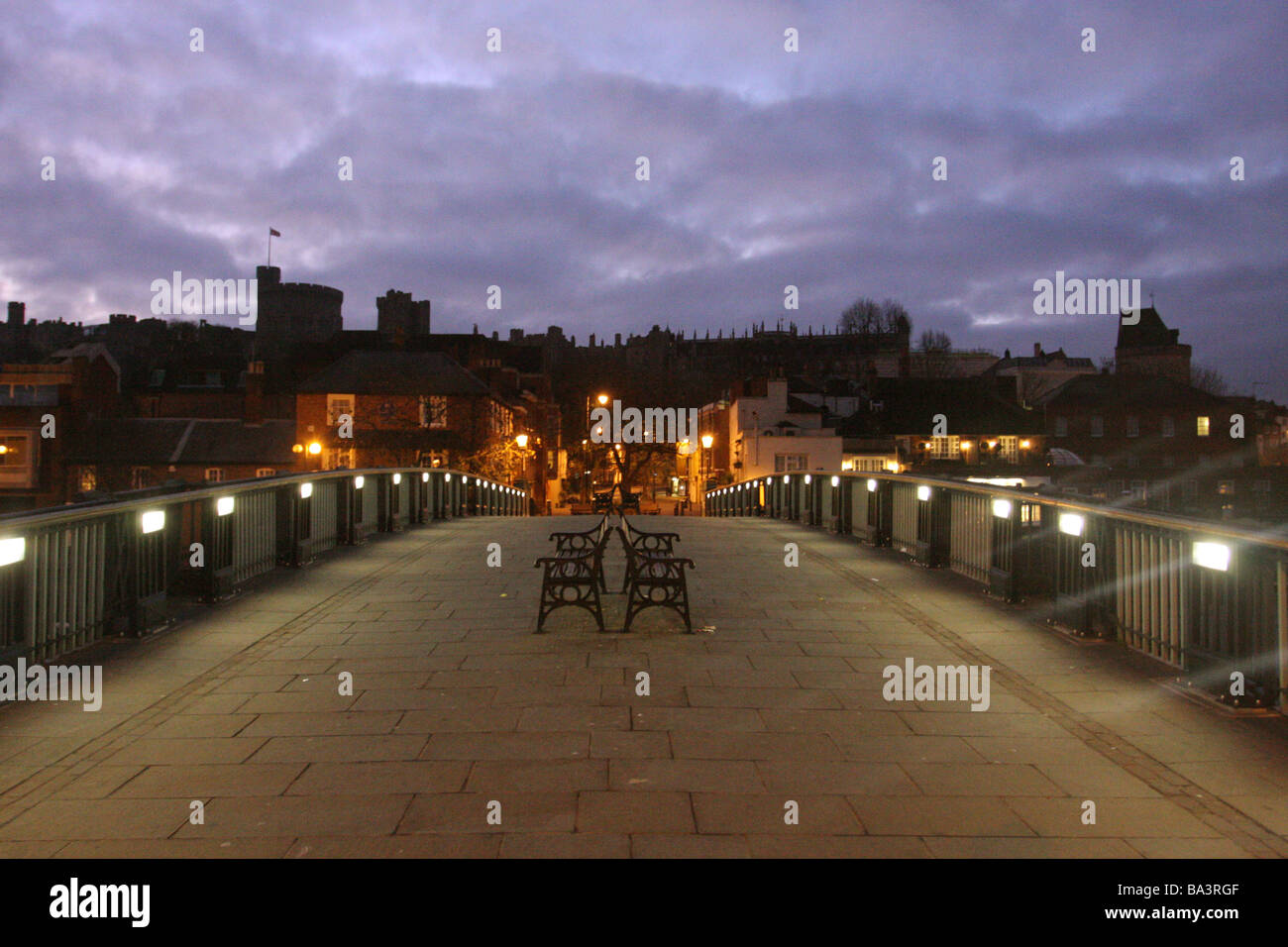 eton bridge and windsor castle Stock Photo Alamy