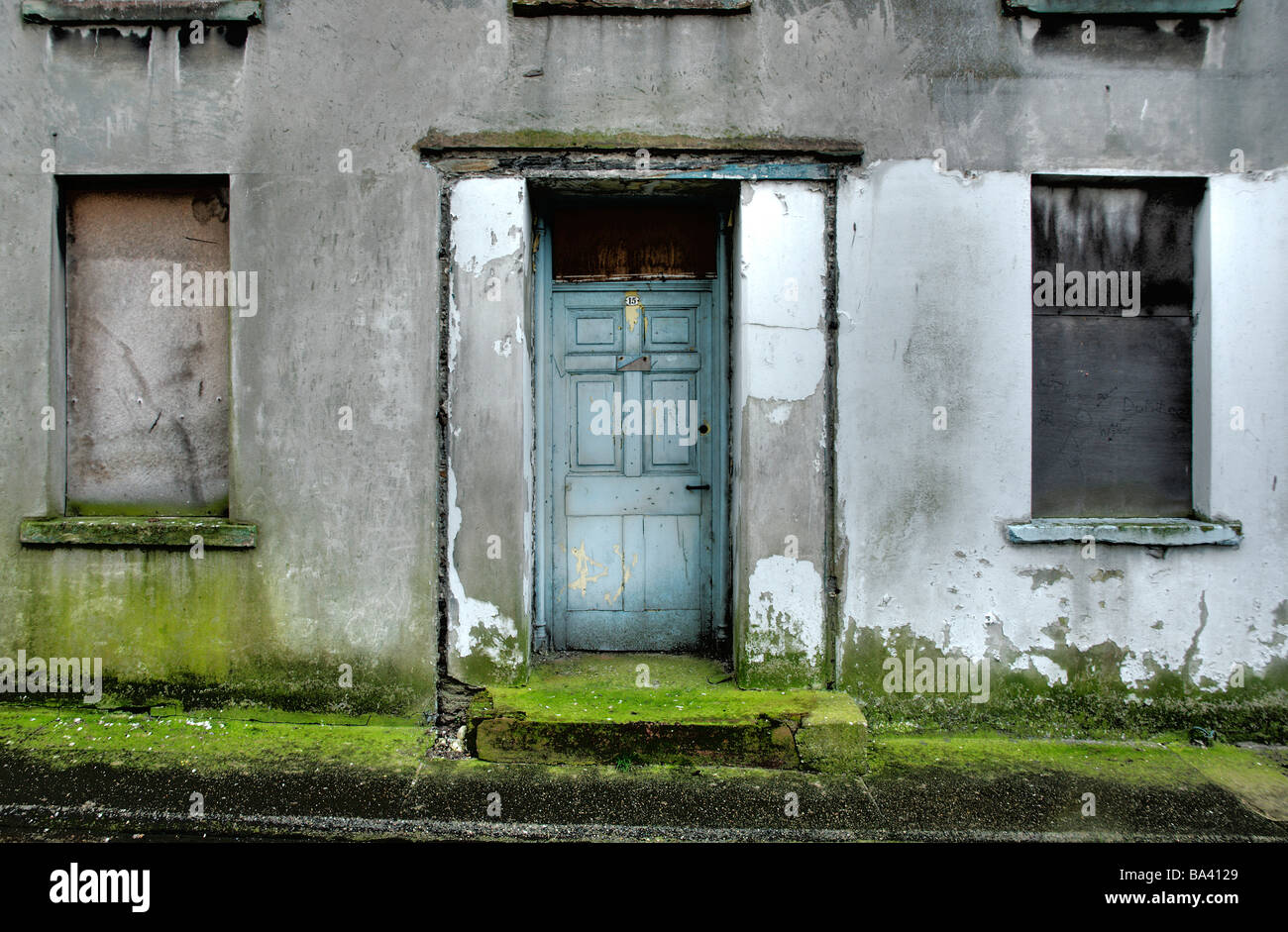 Derelict house uk hires stock photography and images Alamy