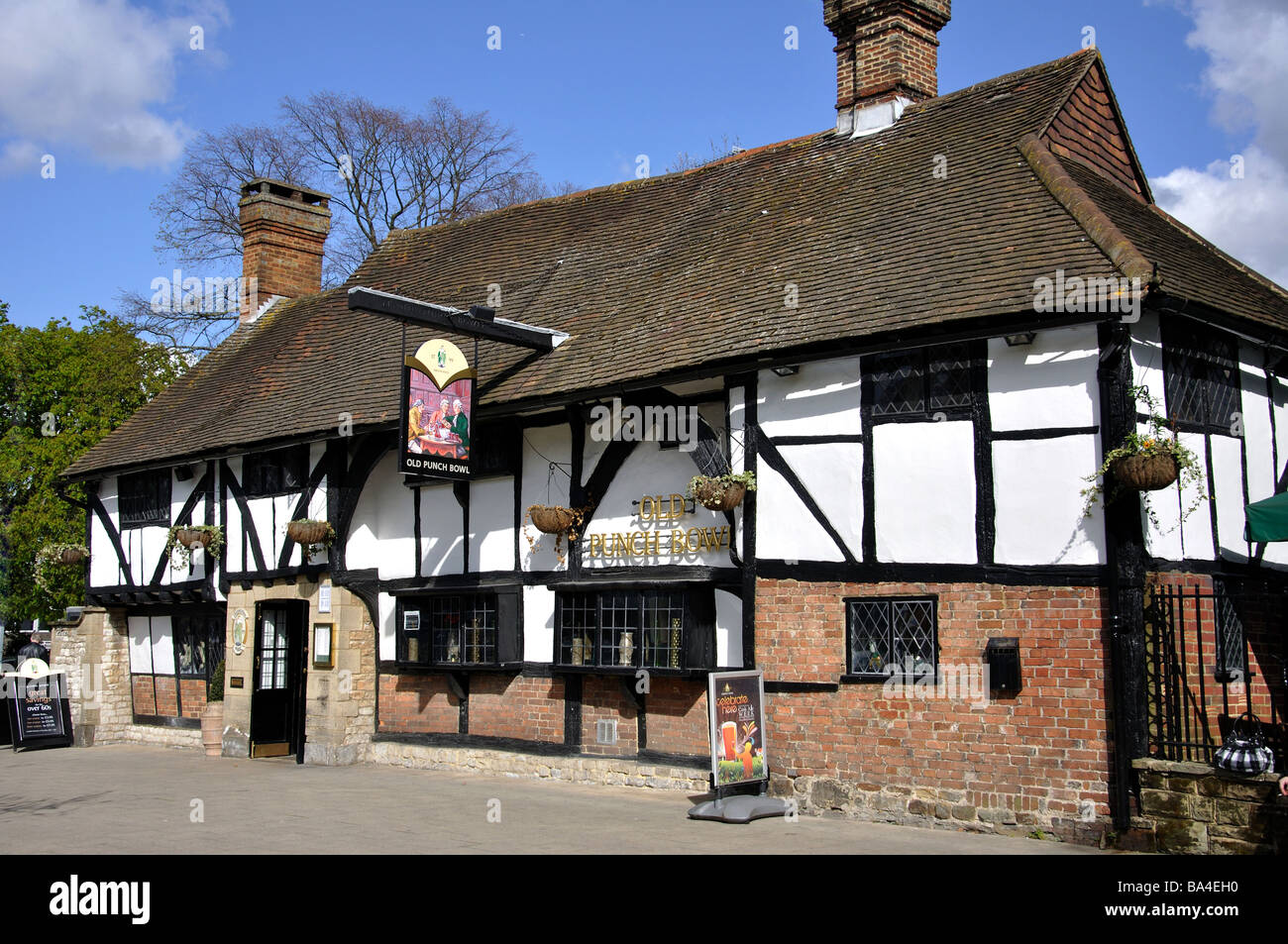 Old Punch Bowl Pub, High Street, Crawley, Crawley Borough, West Sussex, England, United Kingdom Stock Photo