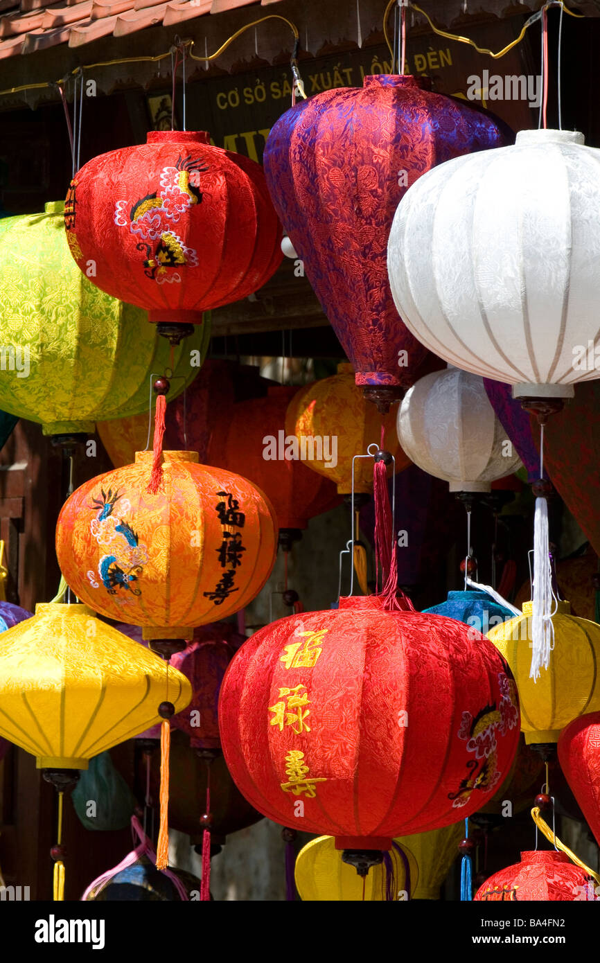 Hoi an silk lanterns hi-res stock photography and images - Page 2 - Alamy, image size:866x1390