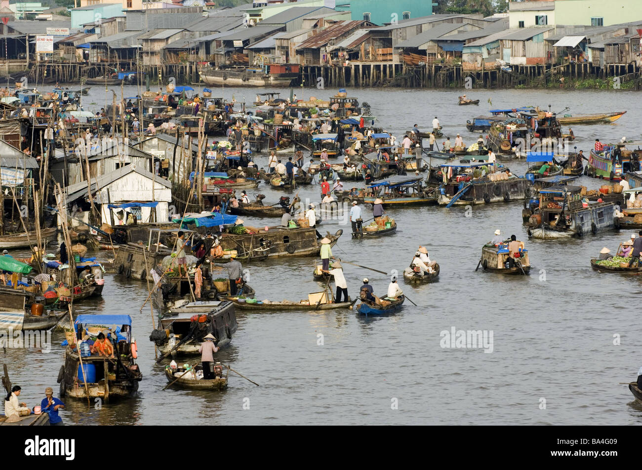 Vietnam Mekongdelta Cai position city-opinion river-market boats Asia southeast-Asia river Mekong city houses Stock Photo