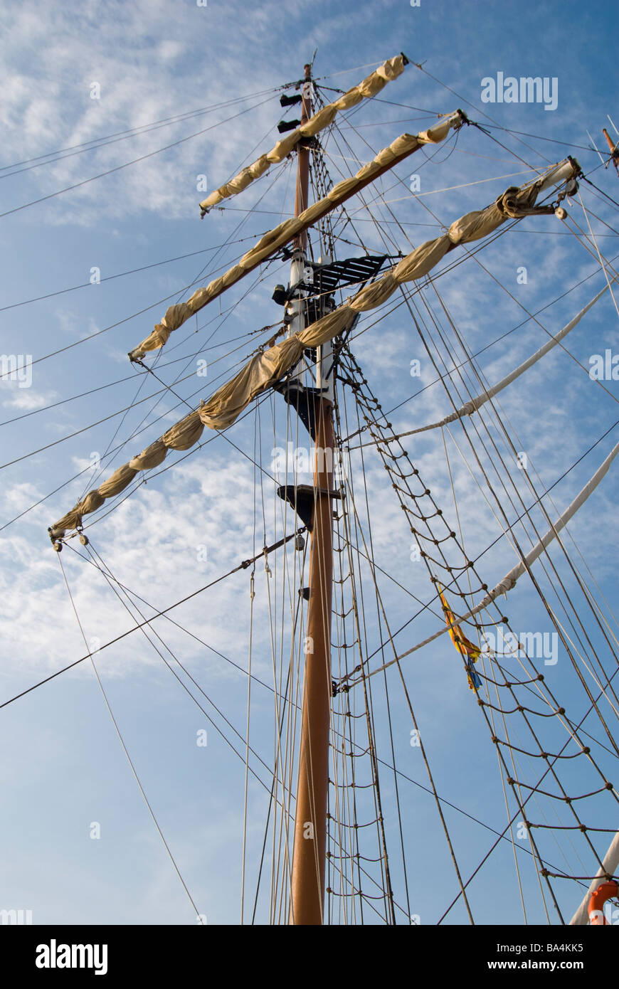 tall-ship-mast-stock-photo-alamy