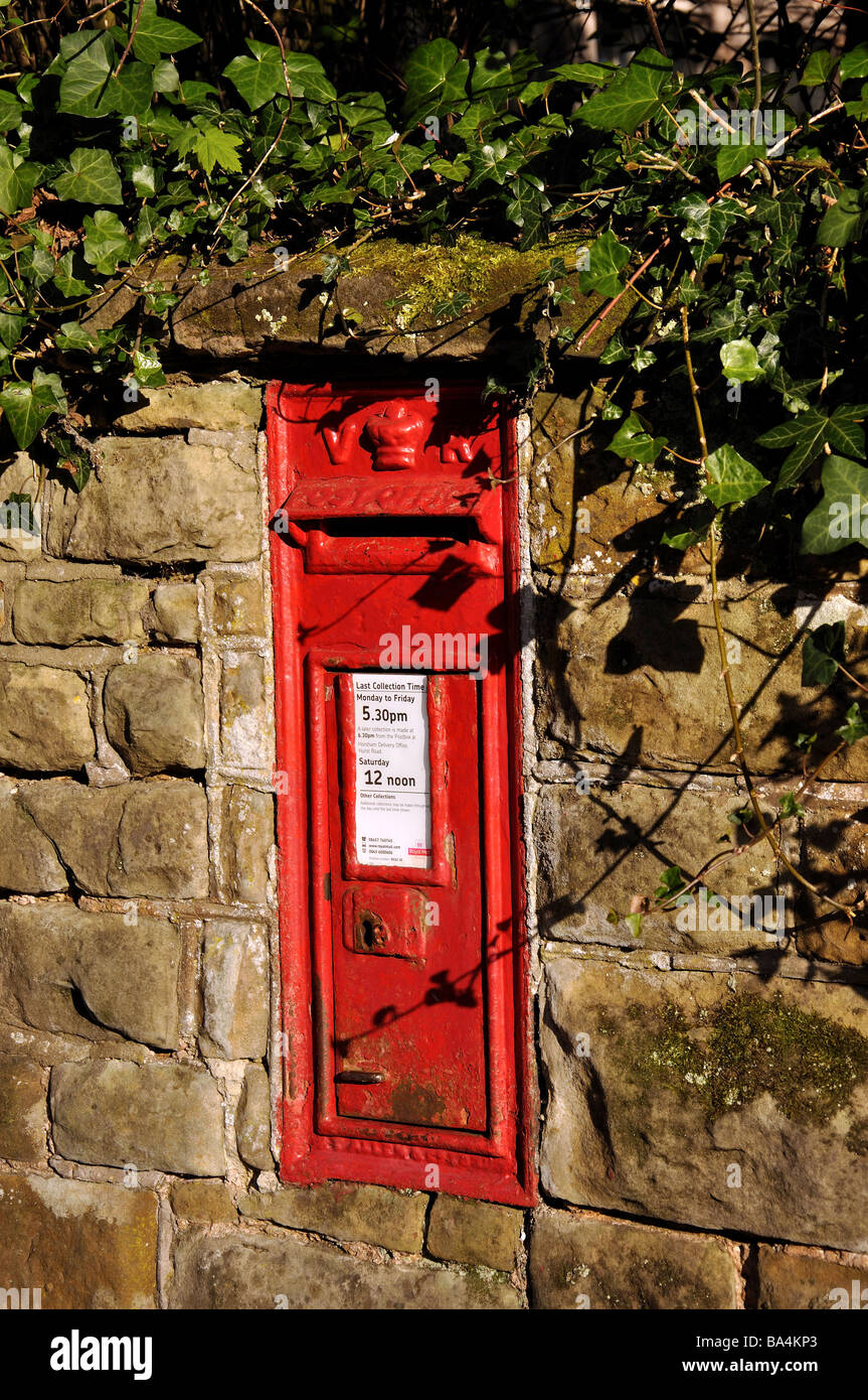 Antique Victorian post box, The Causeway, Horsham, West Sussex, England, United Kingdom Stock Photo