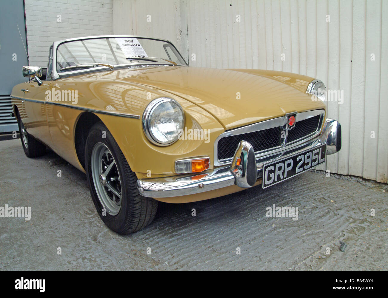 mg classic car Stock Photo - Alamy