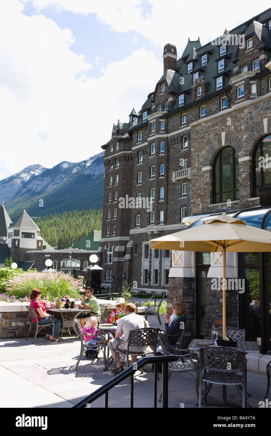 Outdoor Café at Banff in Canada Stock Photo Alamy