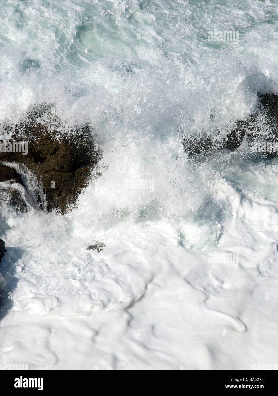 Wave power hi-res stock photography and images - Alamy