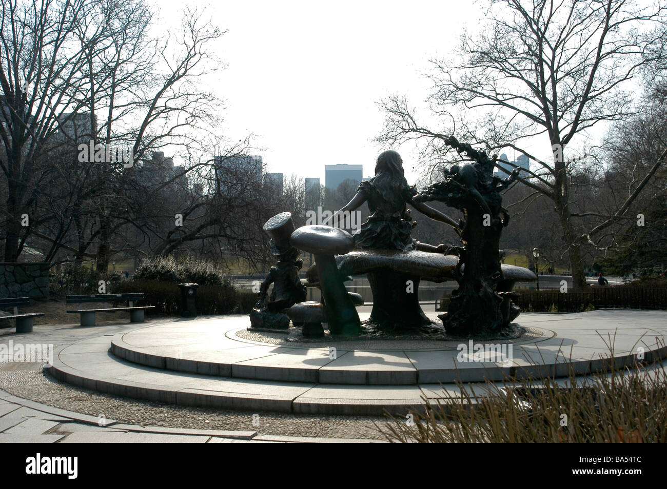 Alice in Wonderland Statue in Central PArk in Manhattan, New York, USA