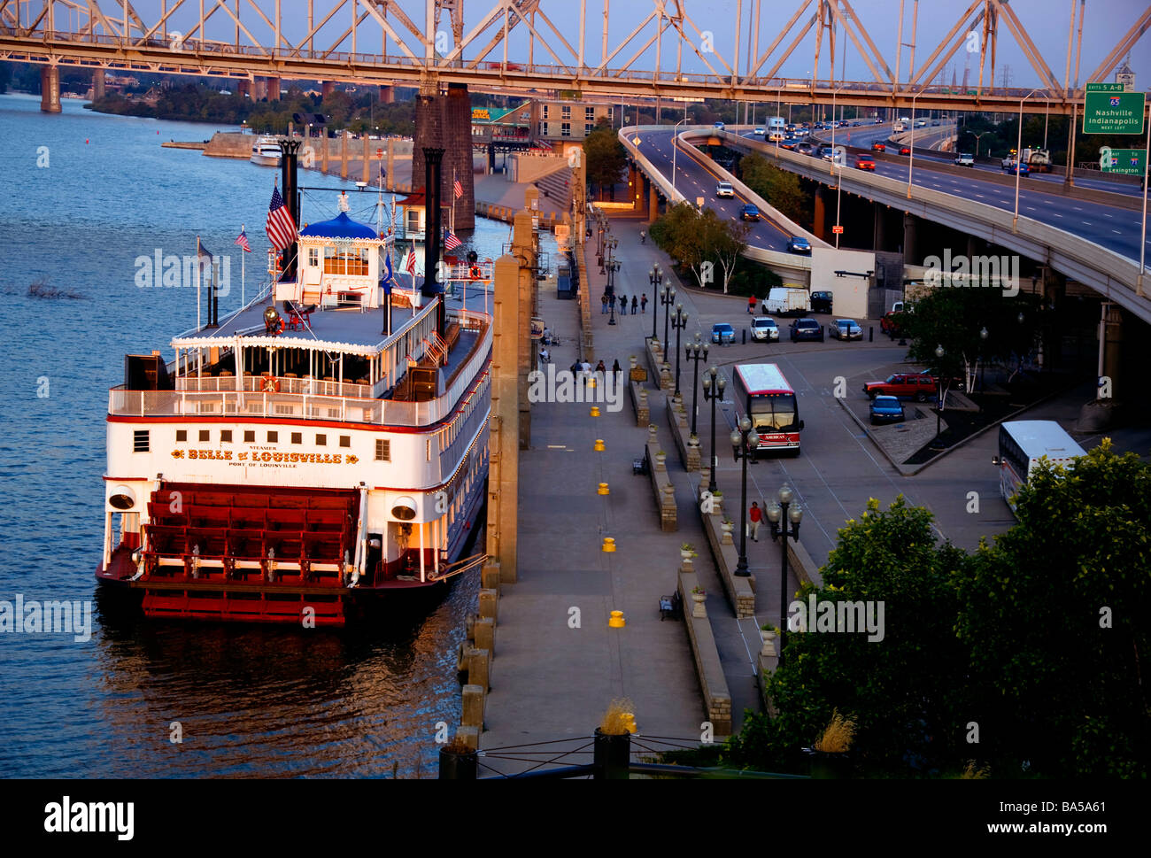 The Belle of Louisville steamship at night at Waterfront Park in Louisville, Kentucky Stock Photo