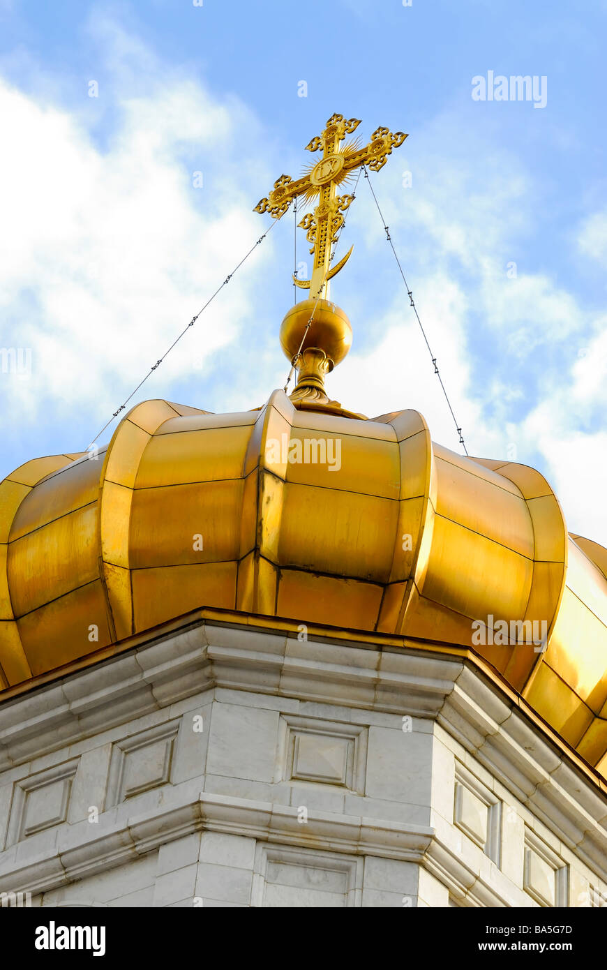 Golden orthodox cross on top of the church dome Stock Photo - Alamy
