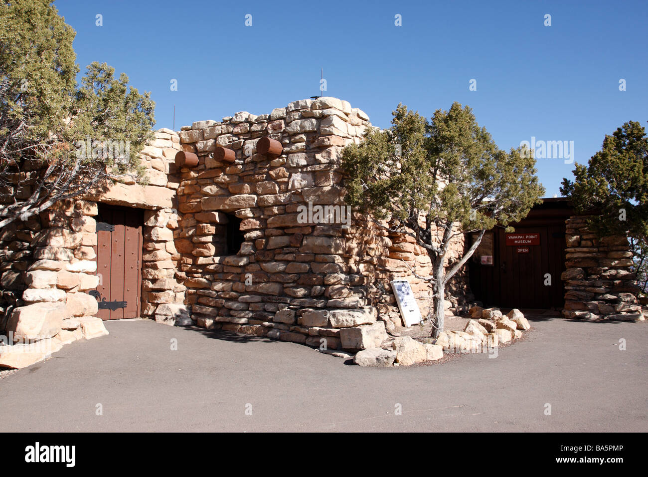 yavapai point museum which is also an observation station grand canyon south rim national park arizona usa Stock Photo