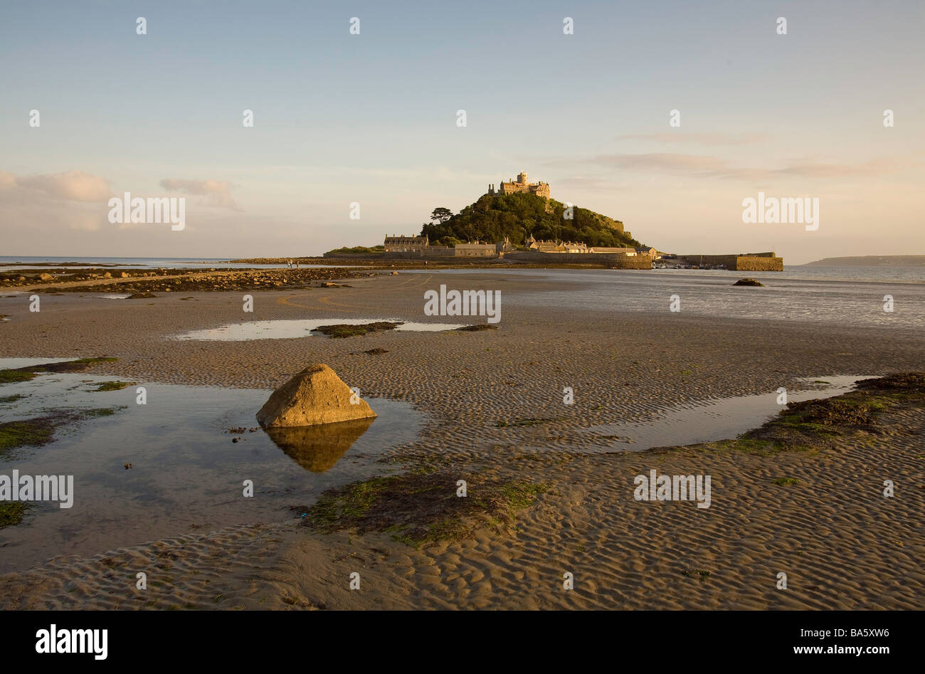 Low tide at St Michael's Mount, Cornwall, UK Stock Photo Alamy