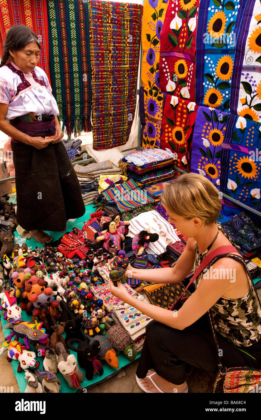 Mexico, state of Chiapas, San Cristobal de Las Casas, Indian crafts market Stock Photo