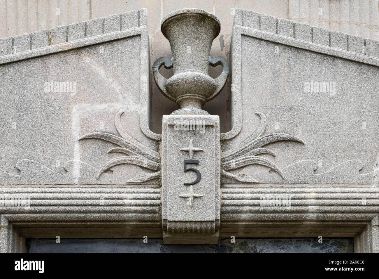 Architectural detail of a building on Riverside Drive in Manhattan Stock Photo