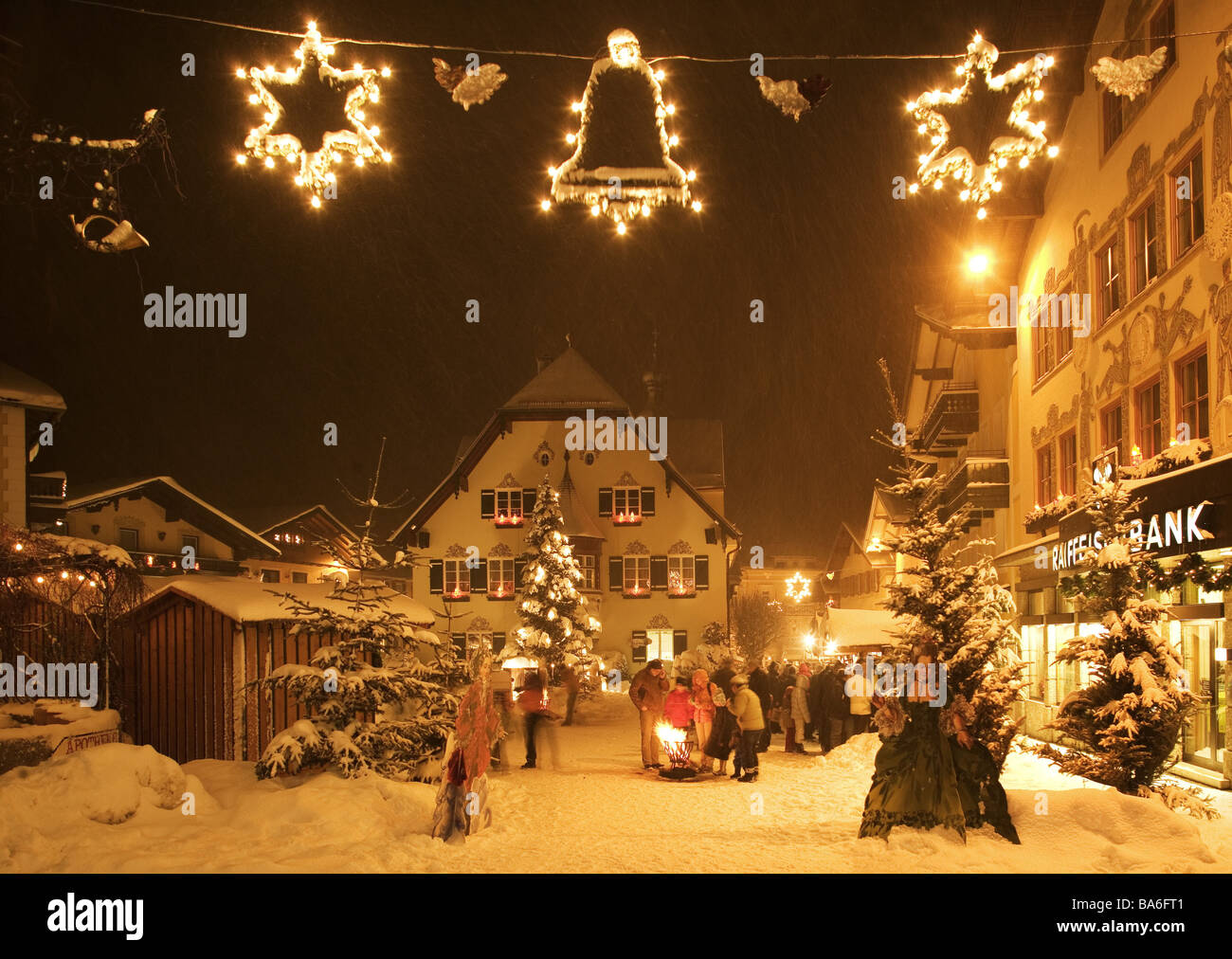 Austria salt chamber property St Gilgen Christmas market evening mood