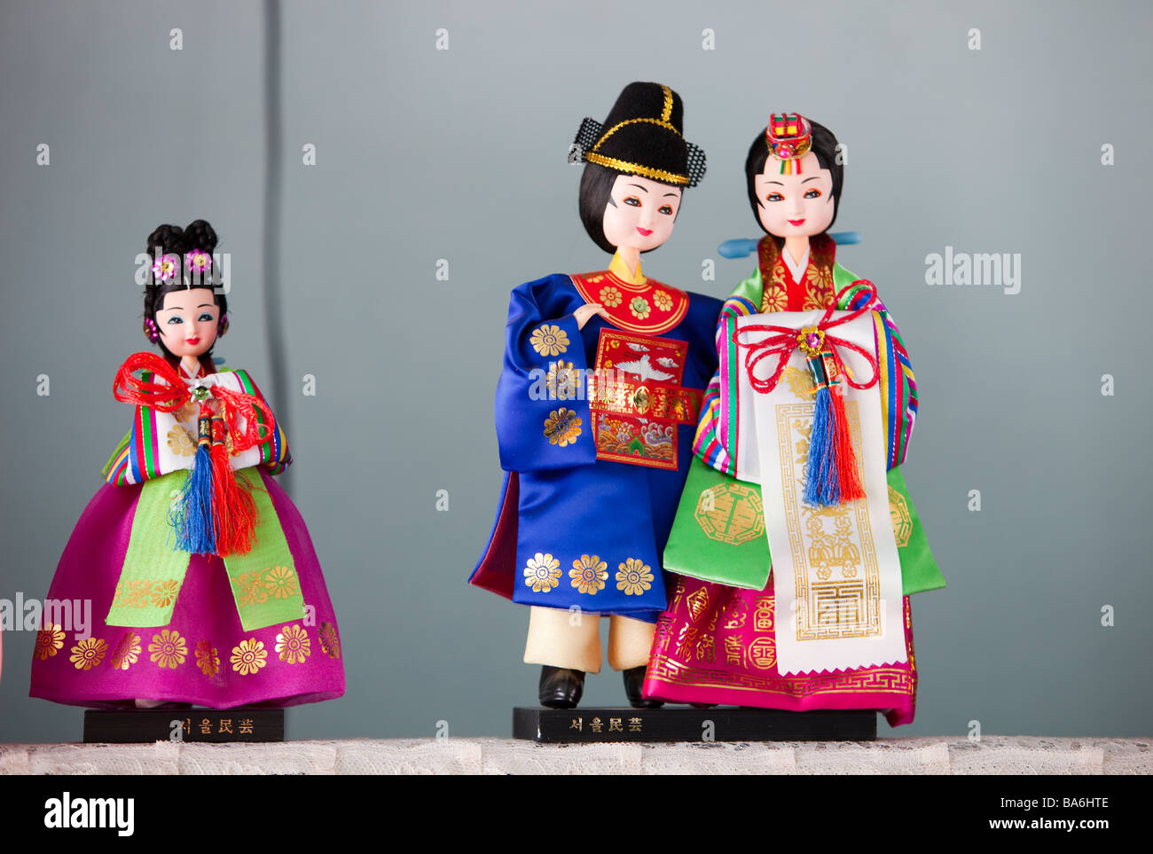 korean dolls traditional dress
