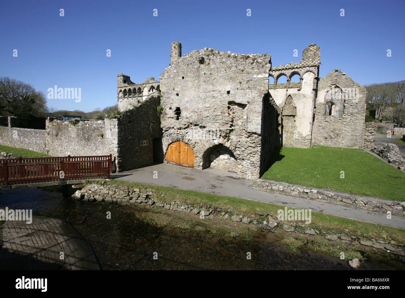 City of St David’s, Wales. Exterior view of the East Wing and East Range of the early 14th century Bishop’s Palace. Stock Photo