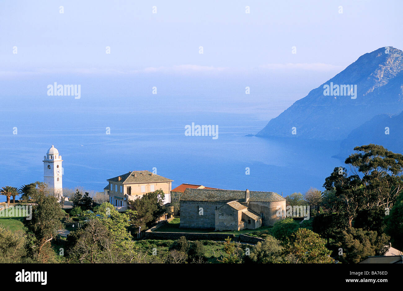 Rustic Coastal Scene in Canari, Corsica · Free Stock Photo, image size:1300x938