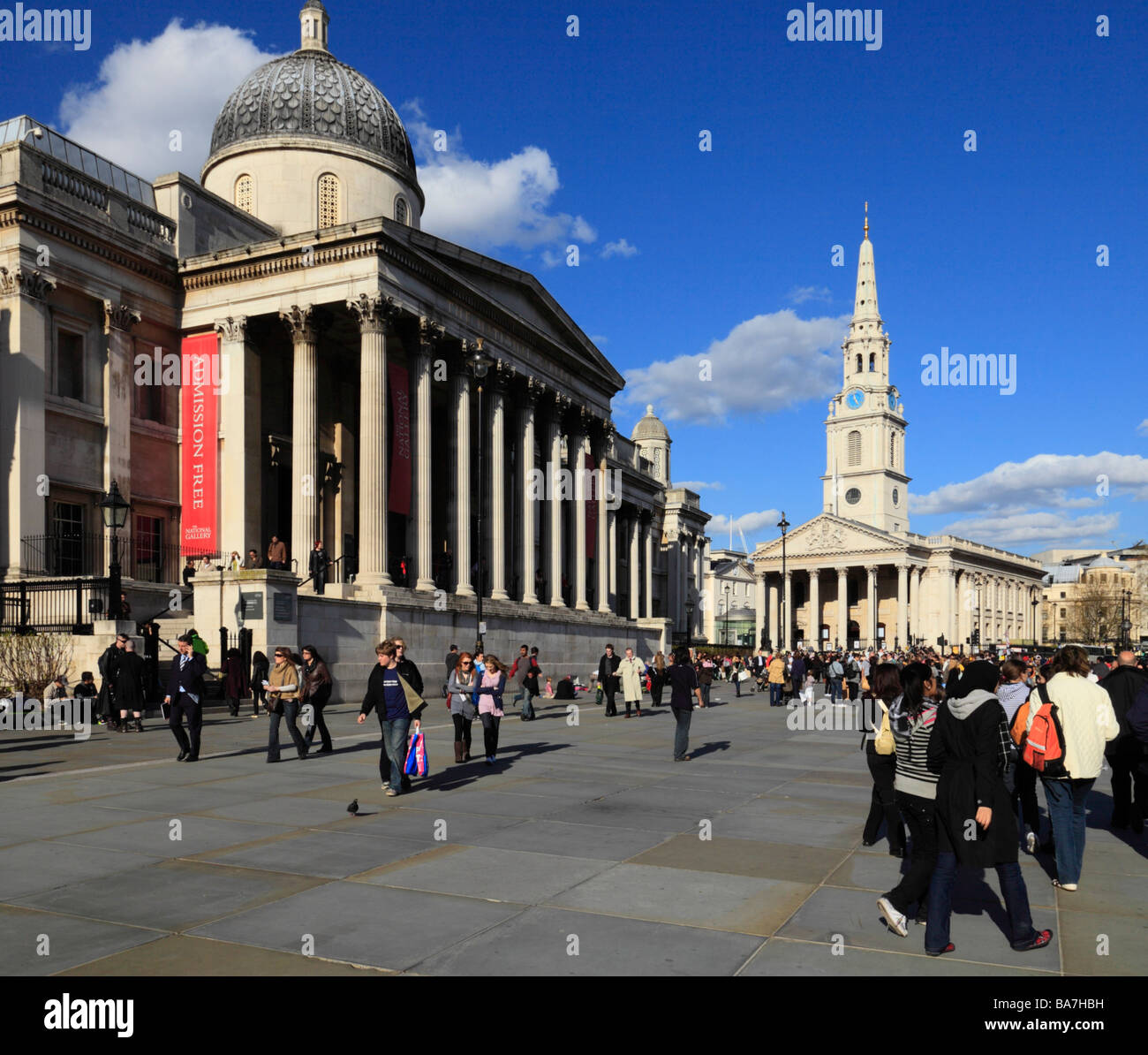 The National Art Gallery and St Martin in the Fields Church. Trafalgar Square, London, England, UK. Stock Photo