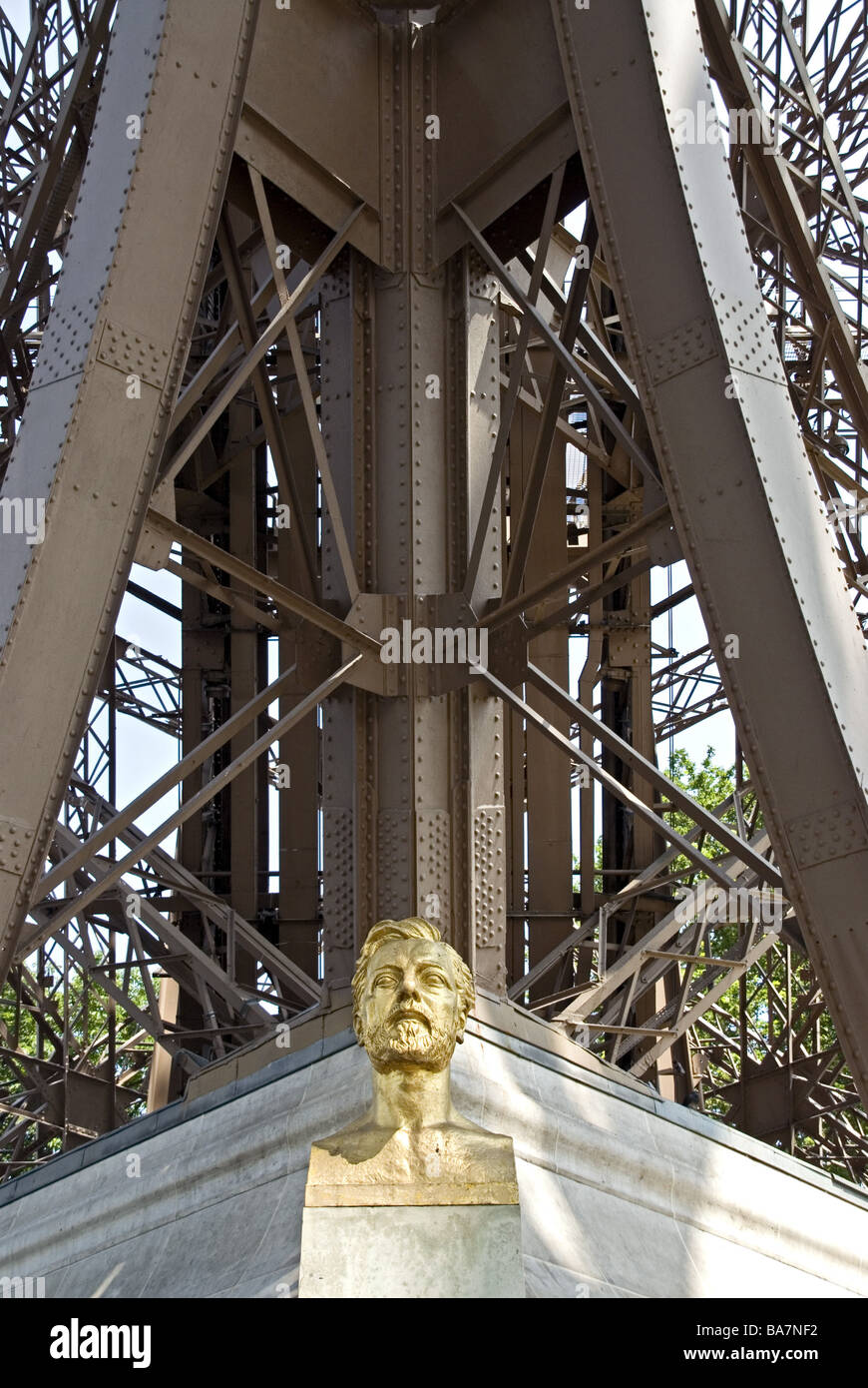 France Paris Eiffelturm bust Gustave Eiffel no property release capital tower steel-timbering-tower construction construction Stock Photo