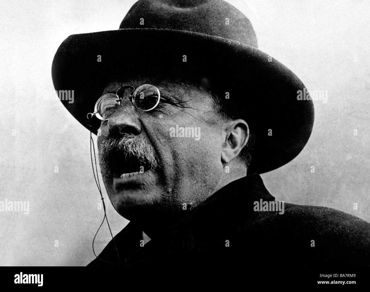 Roosevelt, Theodore "Teddy", 27.10.1858 - 6.1.1919, American politician (Rep.), 26th President of the USA 1901 - 1909, portrait, giving a speech, circa 1905, Stock Photo