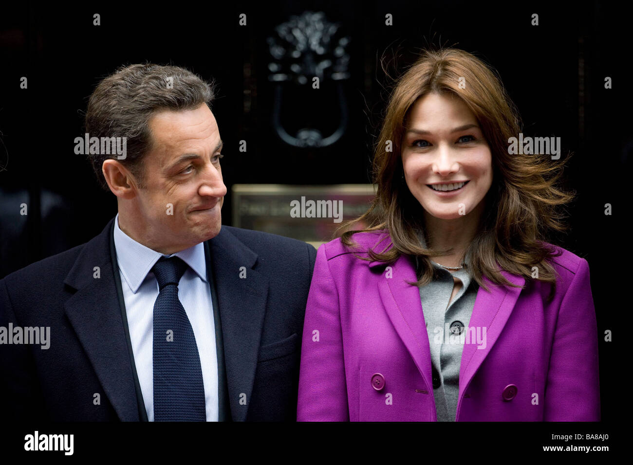 French President Nicolas Sarkozy and his wife First Lady of France Madame Carla Bruni Sarkozy at 10 Downing Street in London Stock Photo