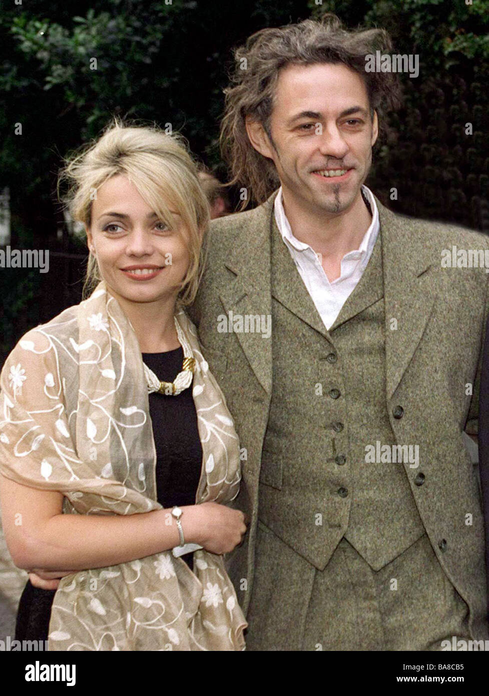 BOB GELDOF AND JEANNE MARINE AT SUMMER PARTY IN CARLYLE SQUARE, CHELSEA IN  LONDON Stock Photo - Alamy