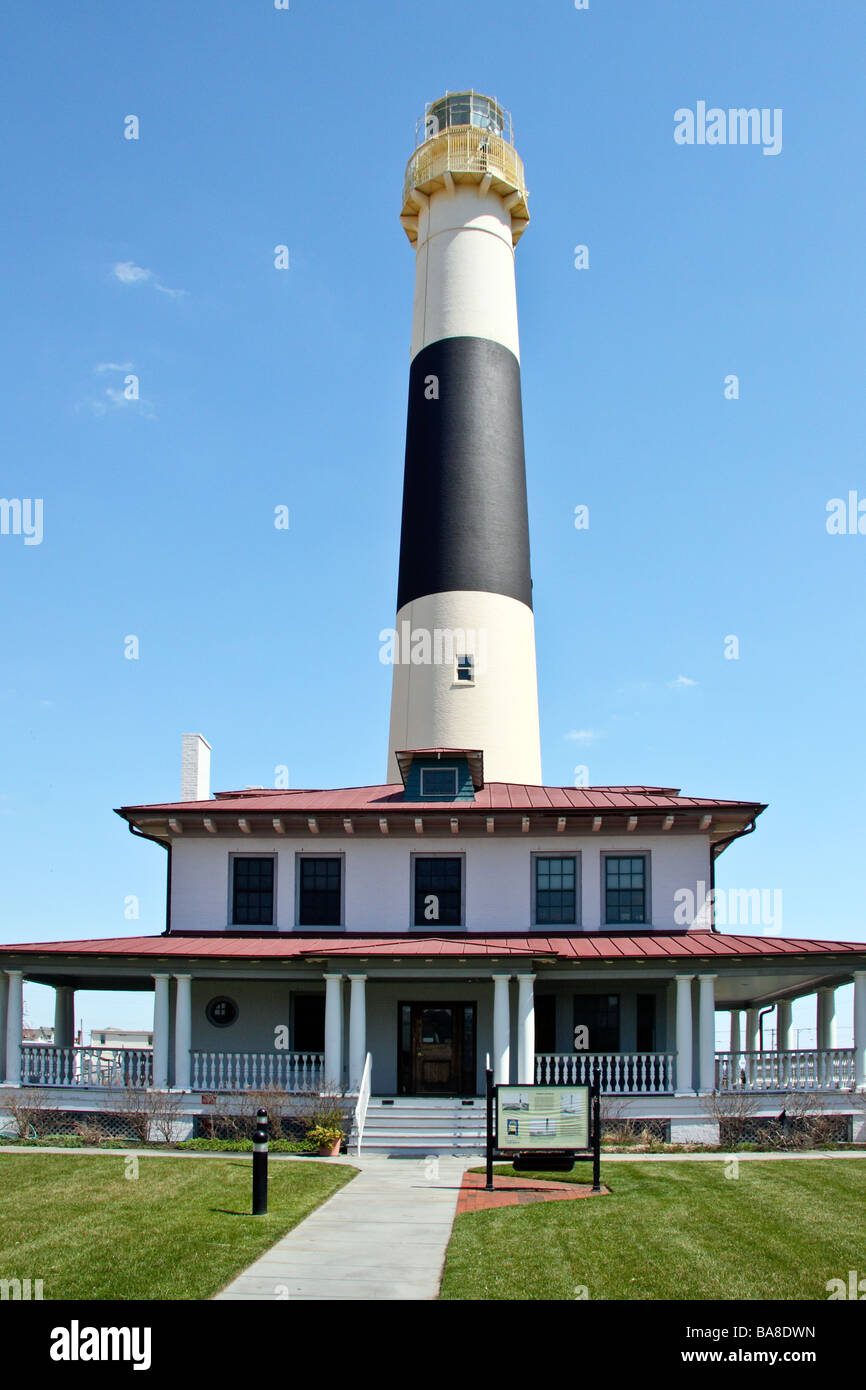 Lighthouse atlantic city hi-res stock photography and images - Alamy