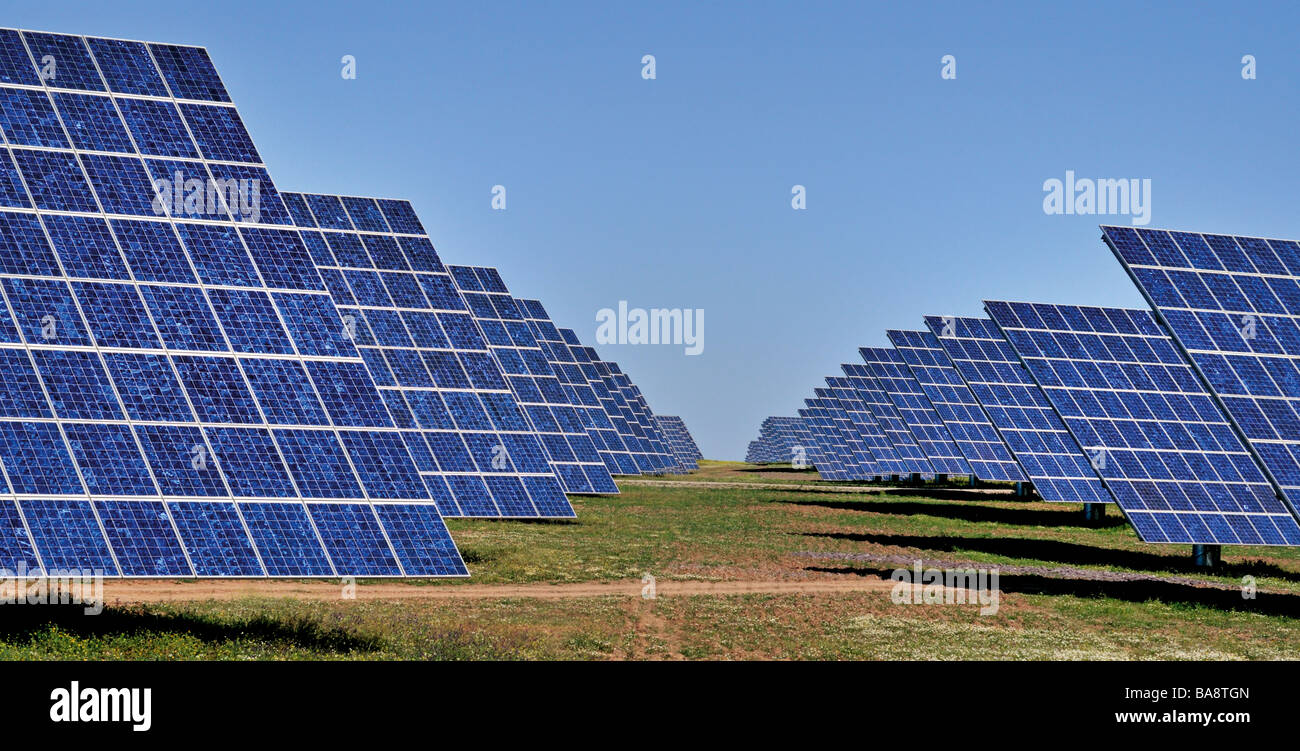 Portugal: Panels of the world´s biggest Solar Park  in Amareleja Stock Photo