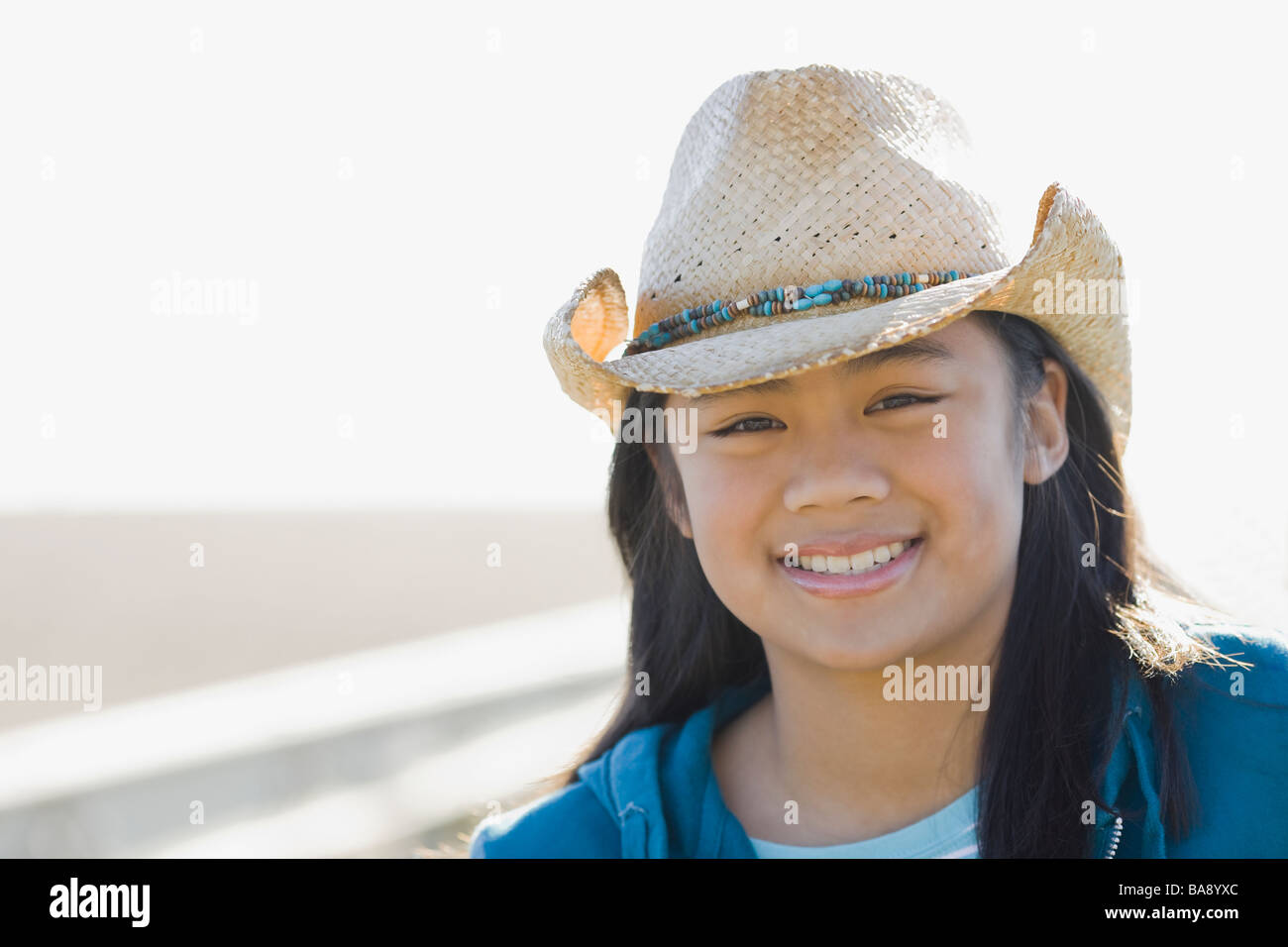 Girl wearing cowboy hat hi-res stock photography and images - Alamy
