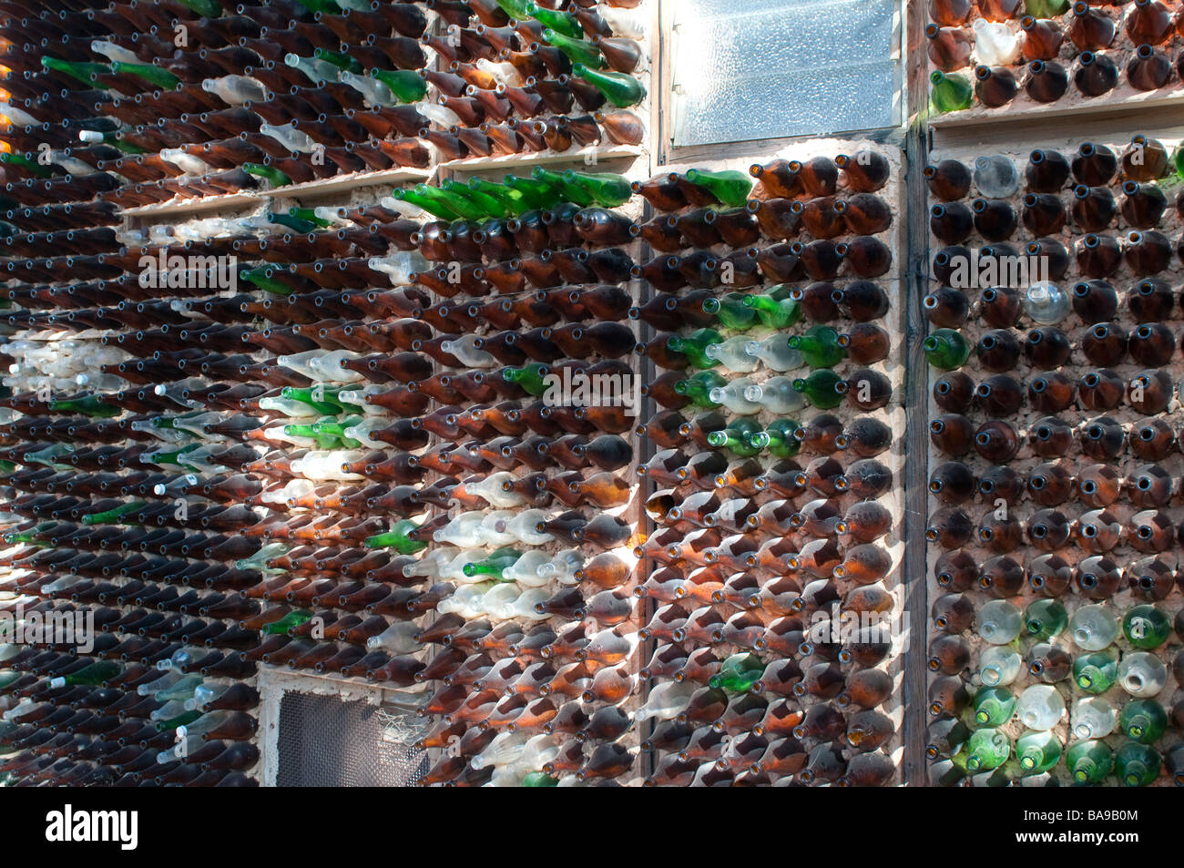 Bottle House Lightning Ridge New South Wales Australia Stock Photo Alamy