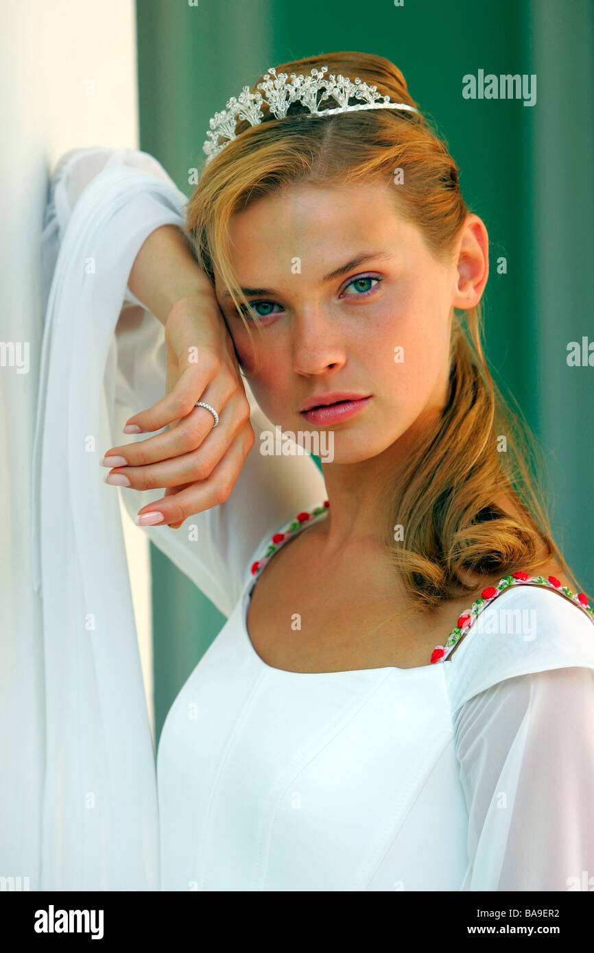 Portrait of beautiful young bride wearing tiara Stock Photo
